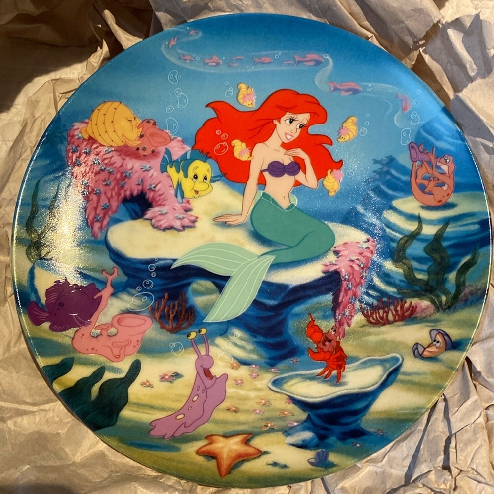 Disney the Little Mermaid collectable decorative plate